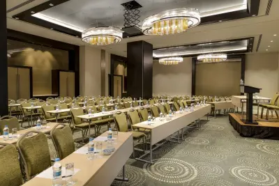 Wyndham Grand Istanbul Europe - Fotoğraf 2