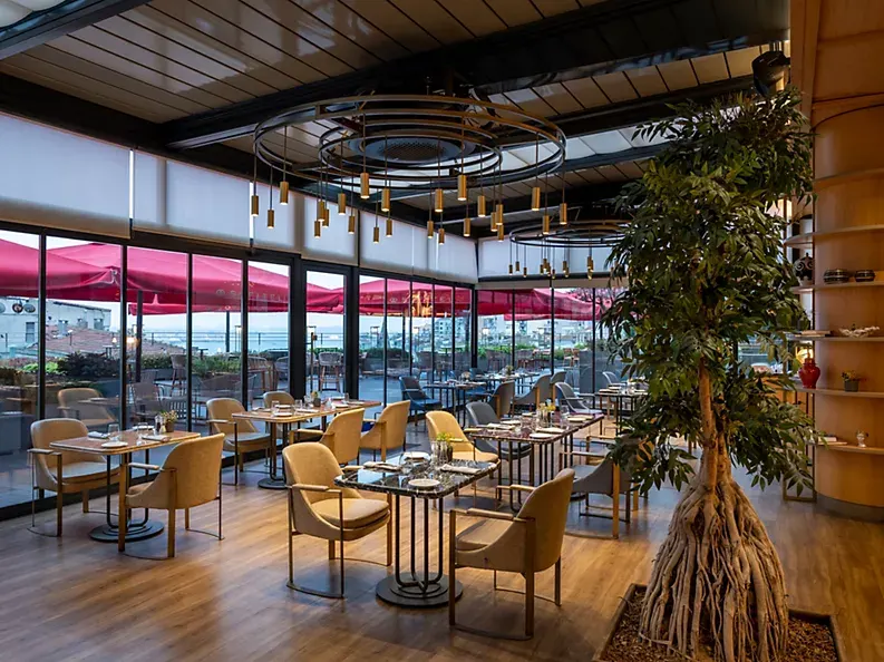 Sofitel Istanbul Taksim - Fotoğraf 2