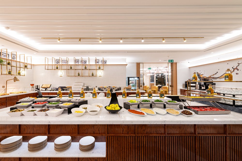 Ramada Plaza by Wyndham Istanbul City Center - Photo 12