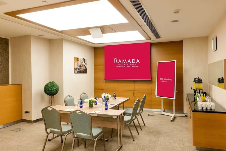 Ramada Plaza by Wyndham Istanbul City Center - Fotoğraf 18