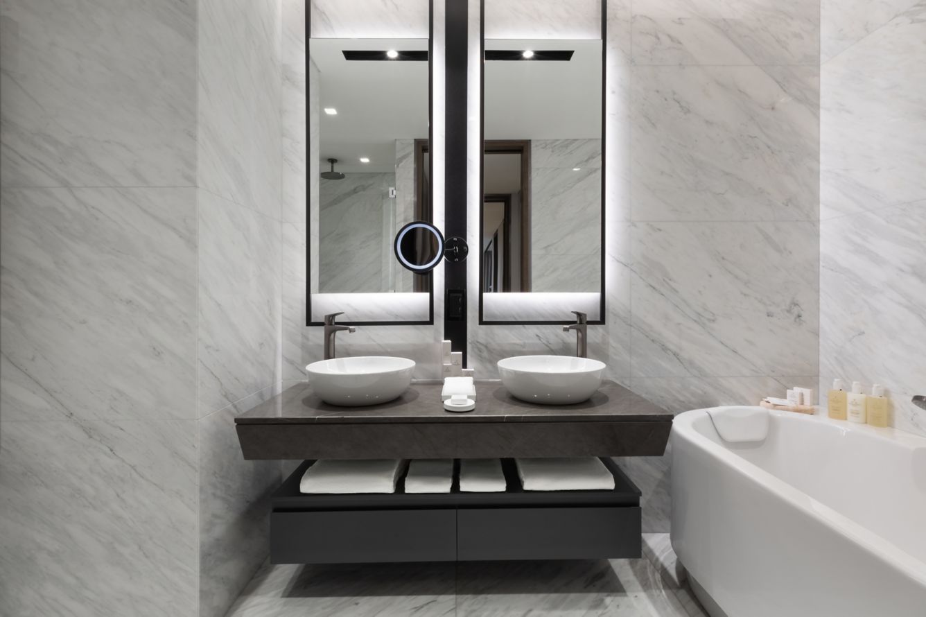 JW Marriott Hotel Istanbul Marmara Sea - Photo 12