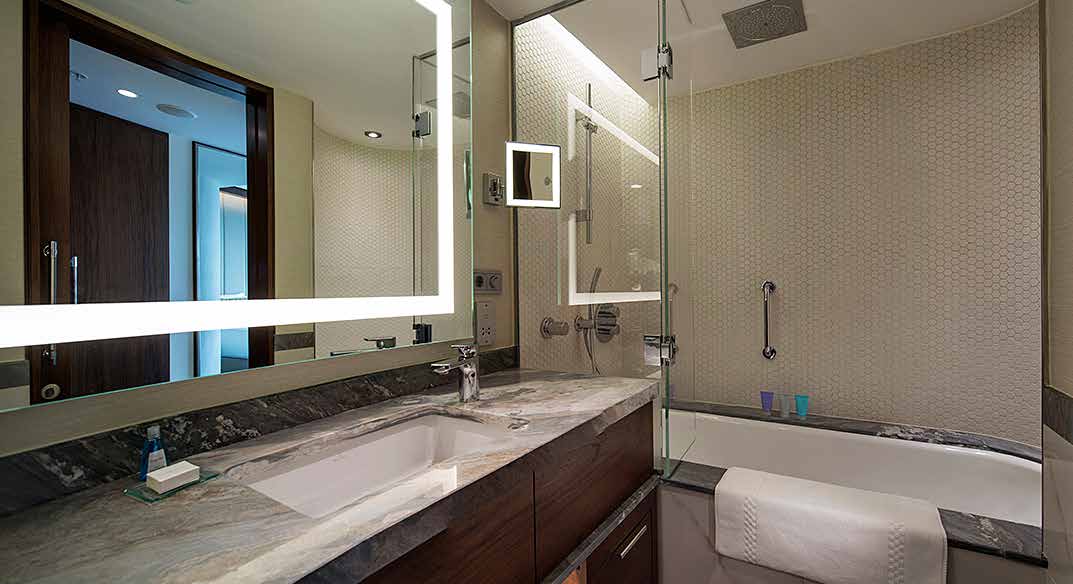 Conrad Istanbul Bosphorus - Photo 15