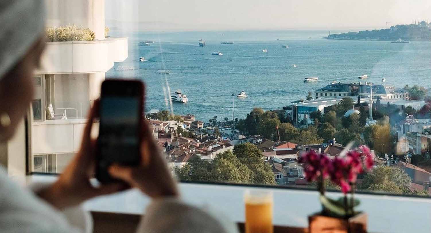 Conrad Istanbul Bosphorus - Photo 12