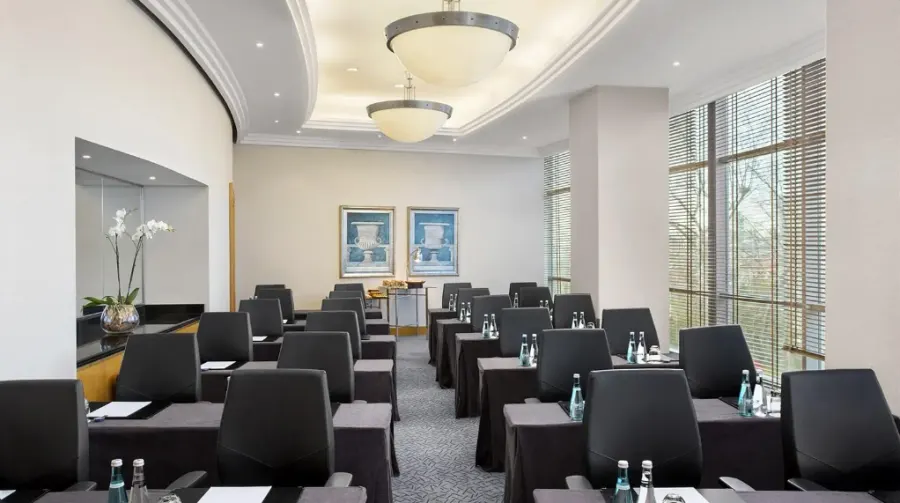 Conrad Istanbul Bosphorus - Fotoğraf 24