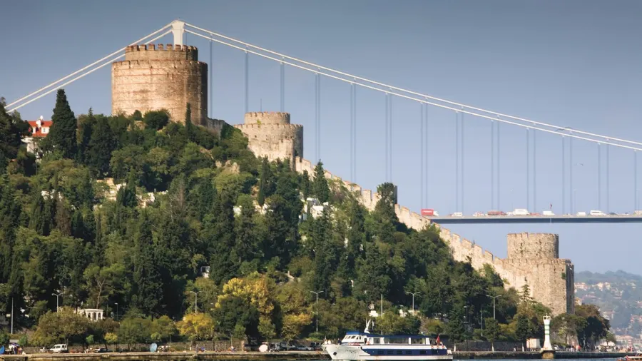 Four Seasons Hotel Istanbul at the Bosphorus - Fotoğraf 4