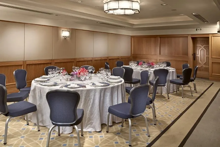 Four Seasons Hotel Istanbul at the Bosphorus - Fotoğraf 20