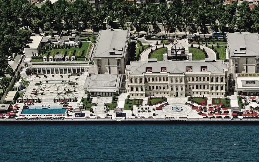 Four Seasons Hotel Istanbul at the Bosphorus - Fotoğraf 2