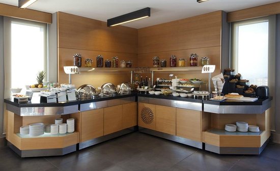 Point Hotel Barbaros - Photo 16