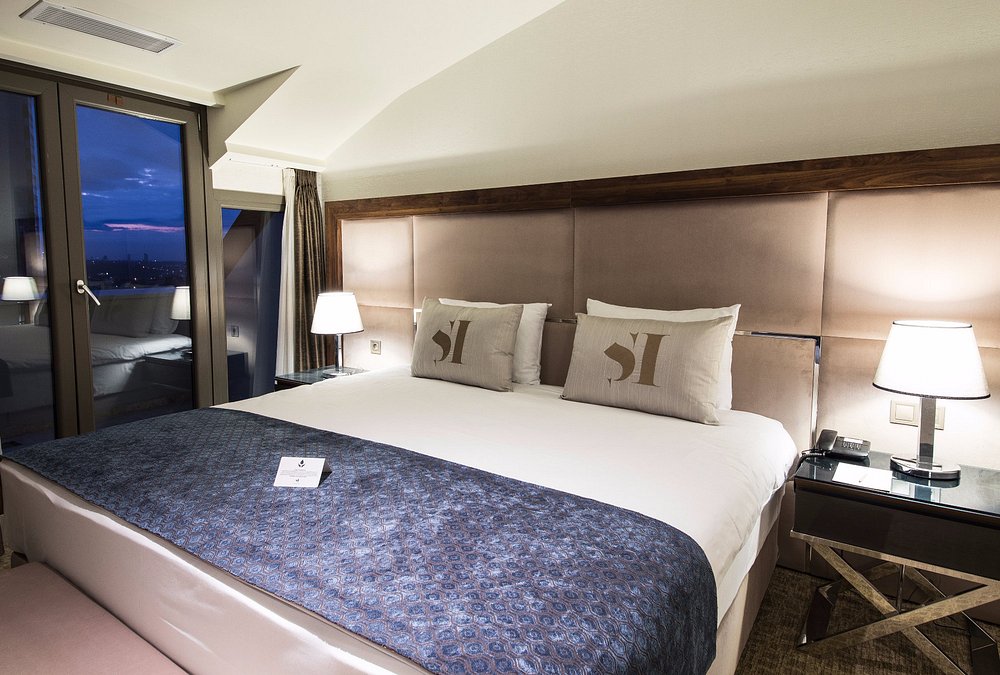 Radisson Blu Hotel, Istanbul Sisli - Photo 12