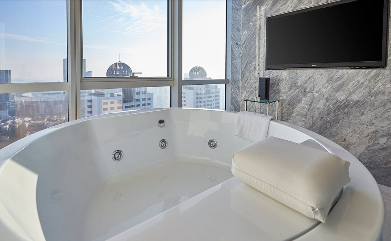 Wyndham Grand Istanbul Levent Hotel & Conference Center - Photo 18