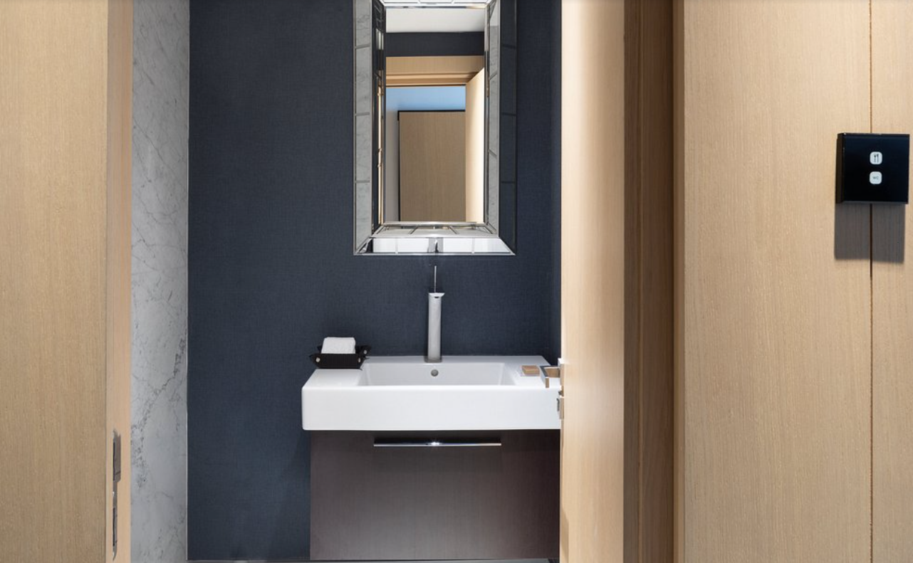 Wyndham Grand Istanbul Levent Hotel & Conference Center - Photo 20