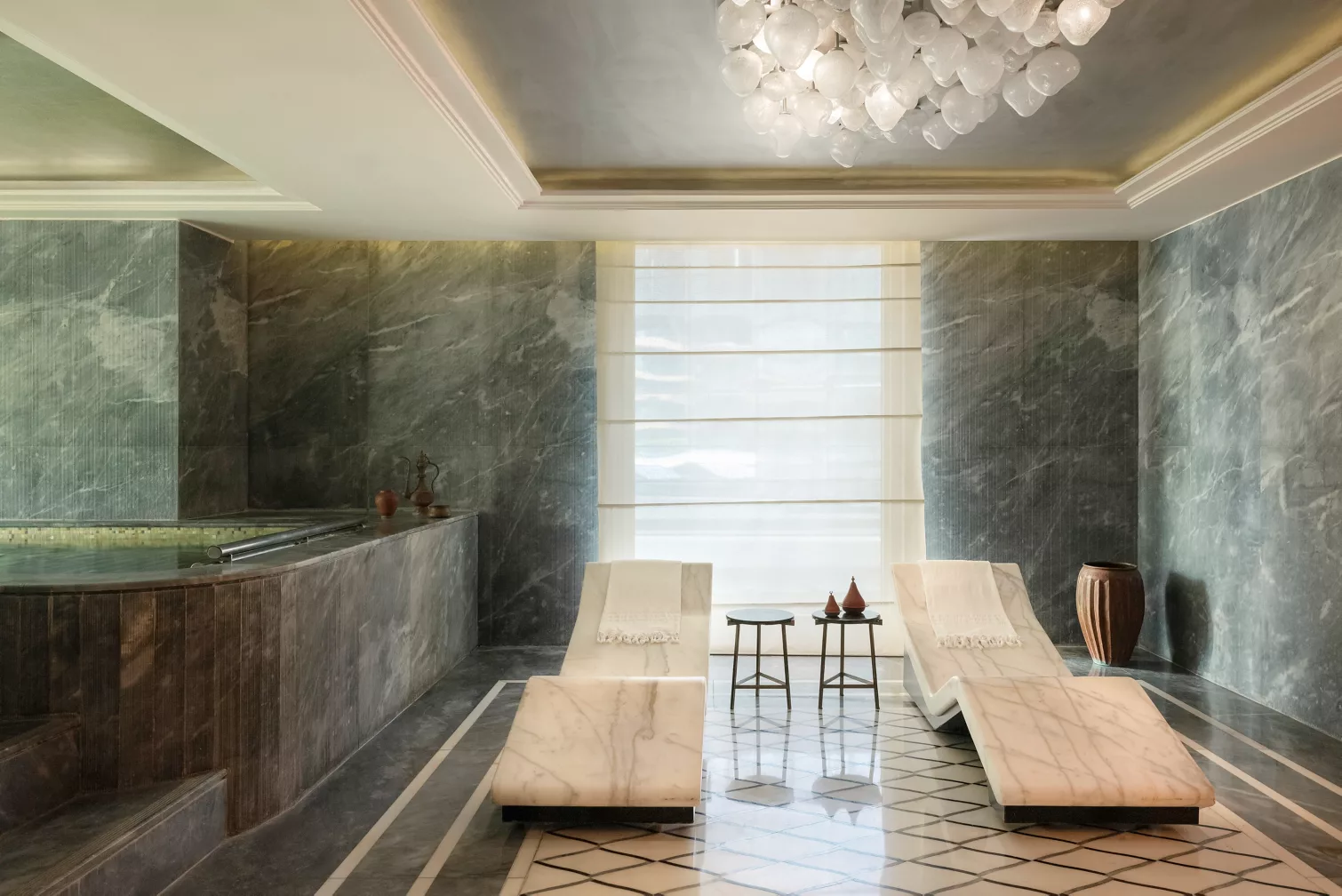 Raffles Istanbul - Photo 25