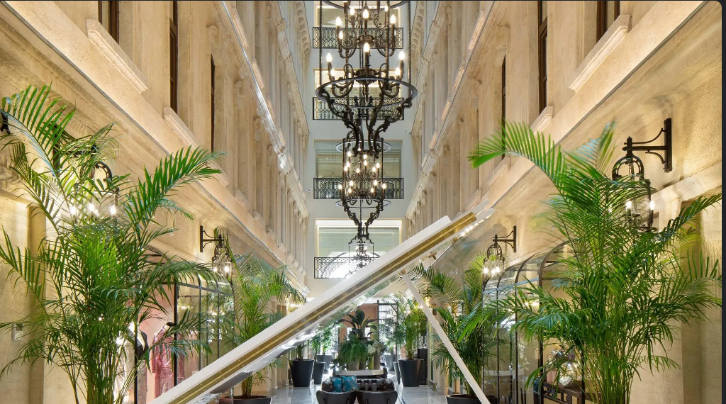 JW Marriott Istanbul Bosphorus - Photo 7