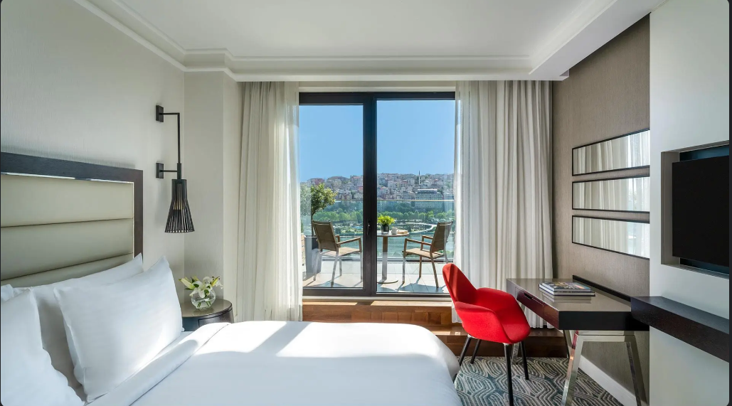 Movenpick Hotel Istanbul Golden Horn - Photo 8
