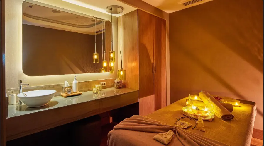 Movenpick Hotel Istanbul Golden Horn - Photo 16