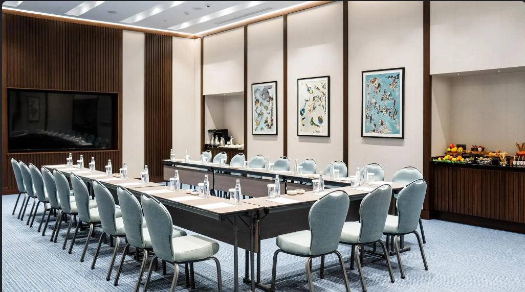 Crowne Plaza Istanbul Ortakoy Bosphorus - Photo 2