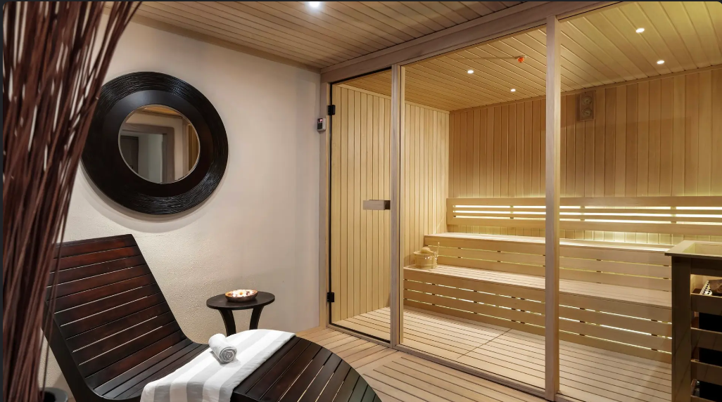 Crowne Plaza Istanbul Ortakoy Bosphorus - Photo 12