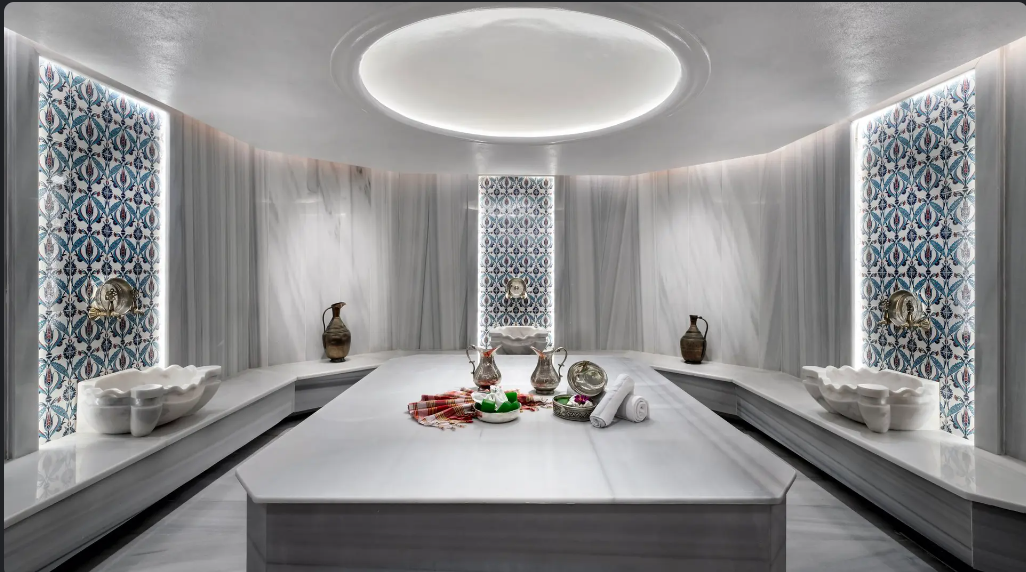 Crowne Plaza Istanbul Ortakoy Bosphorus - Photo 16