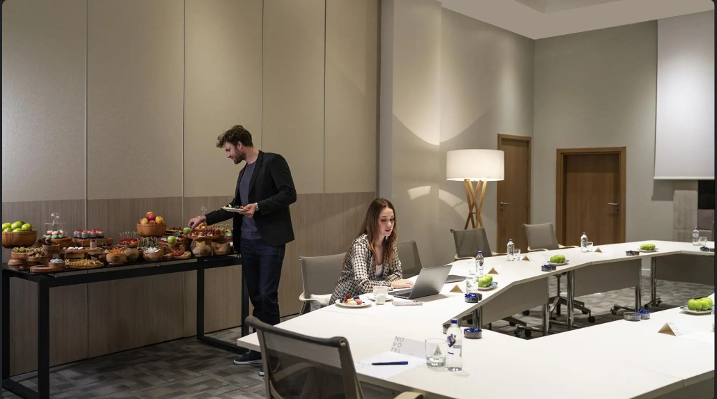 Novotel Istanbul Bosphorus - Photo 10