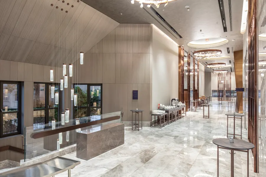 Hilton İstanbul Bosphorus - Fotoğraf 1