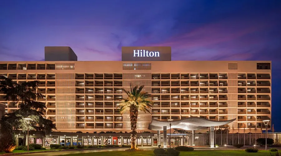 Hilton İstanbul Bosphorus - Fotoğraf 8