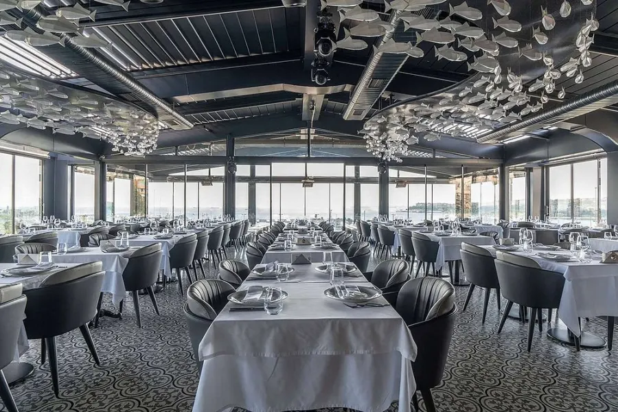 Wyndham Grand Istanbul Kalamis Marina Hotel - Fotoğraf 15