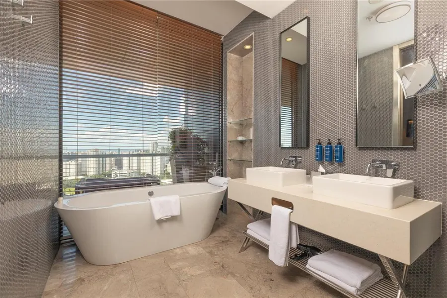 Radisson Blu Hotel, Istanbul Asia  - Fotoğraf 16