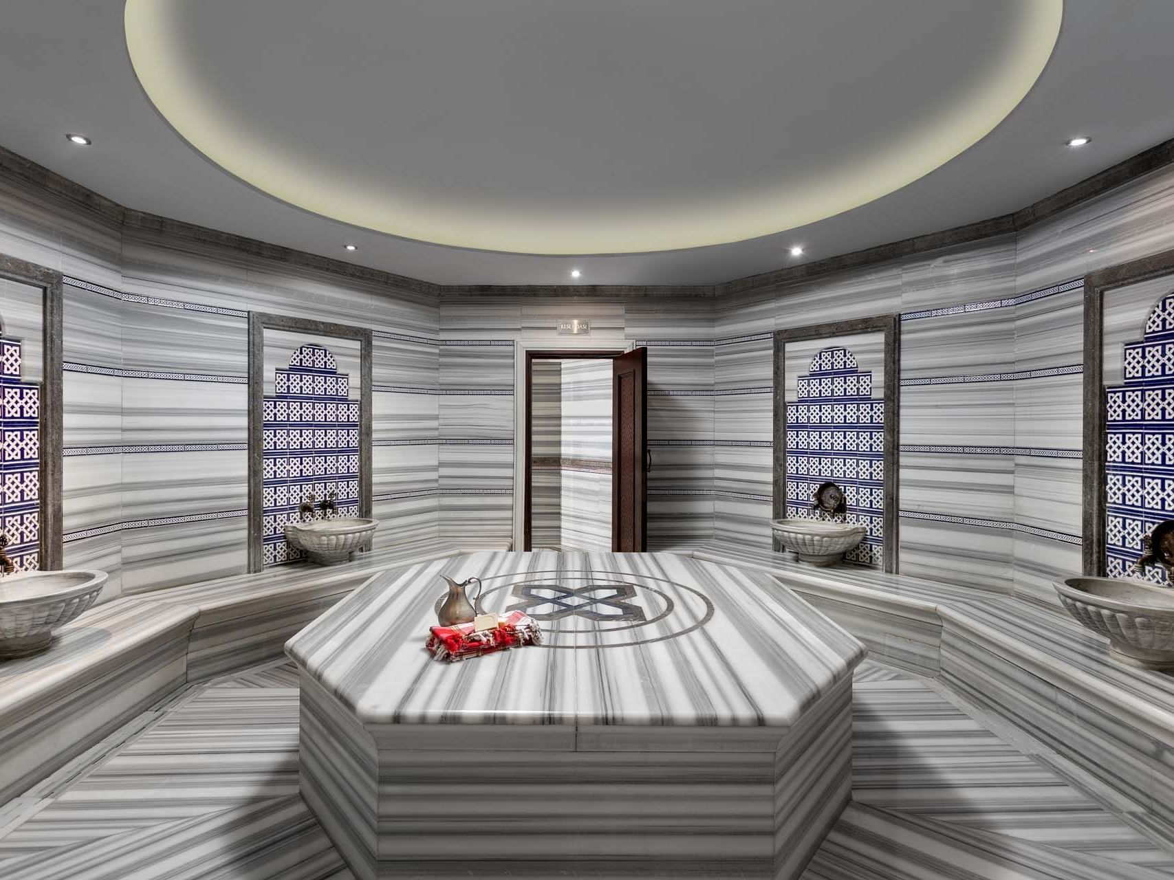 Titanic Business Kartal - Photo 12