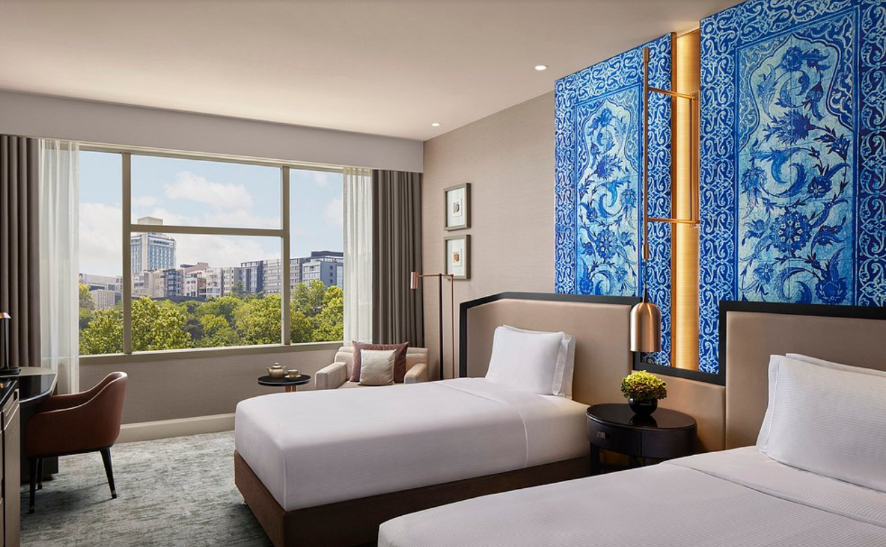 The Ritz-Carlton, Istanbul - Photo 13