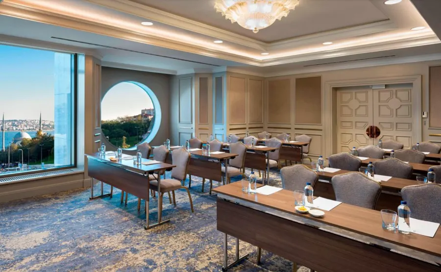The Ritz-Carlton, Istanbul - Fotoğraf 27