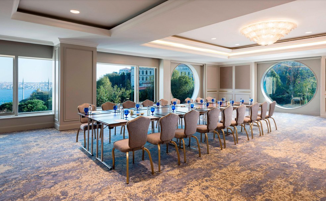 The Ritz-Carlton, Istanbul - Photo 31