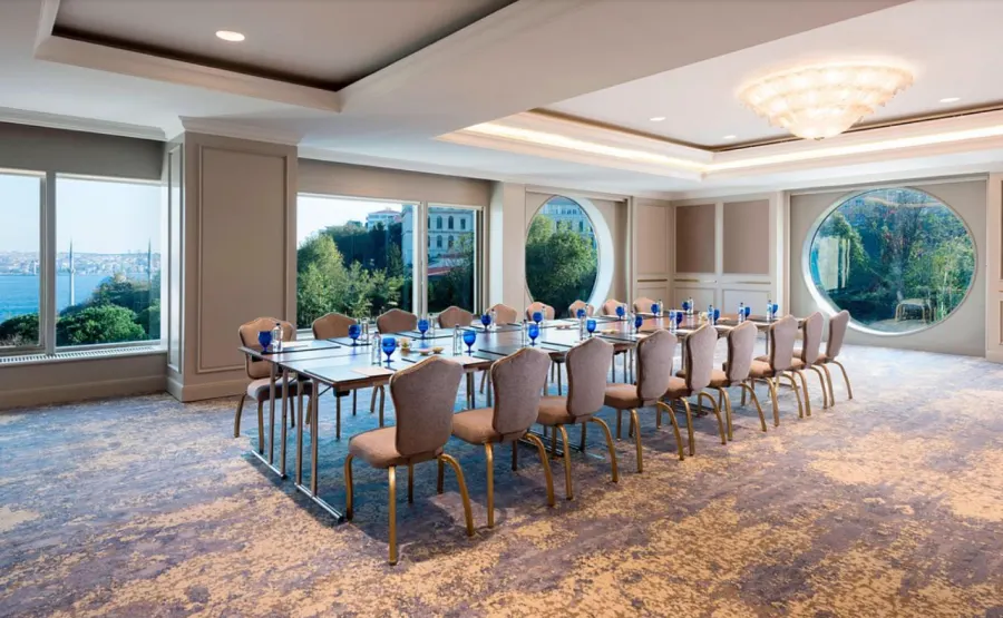 The Ritz-Carlton, Istanbul - Fotoğraf 31