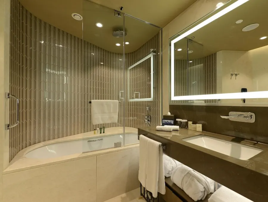 Hilton Istanbul Kozyatagi - Fotoğraf 12