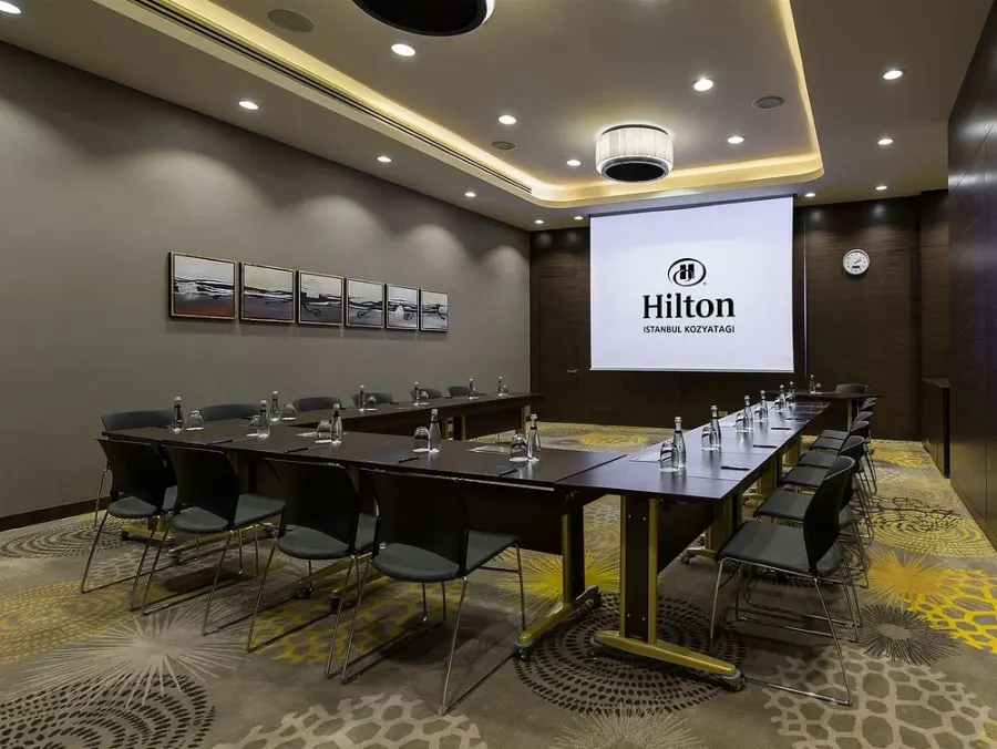 Hilton Istanbul Kozyatagi - Fotoğraf 14