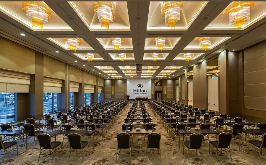 Hilton Istanbul Kozyatagi - Fotoğraf 18