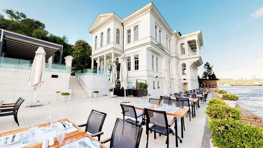 Ajia Hotel - Fotoğraf 1