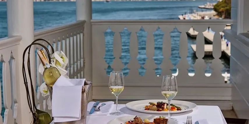 Ajia Hotel - Fotoğraf 17