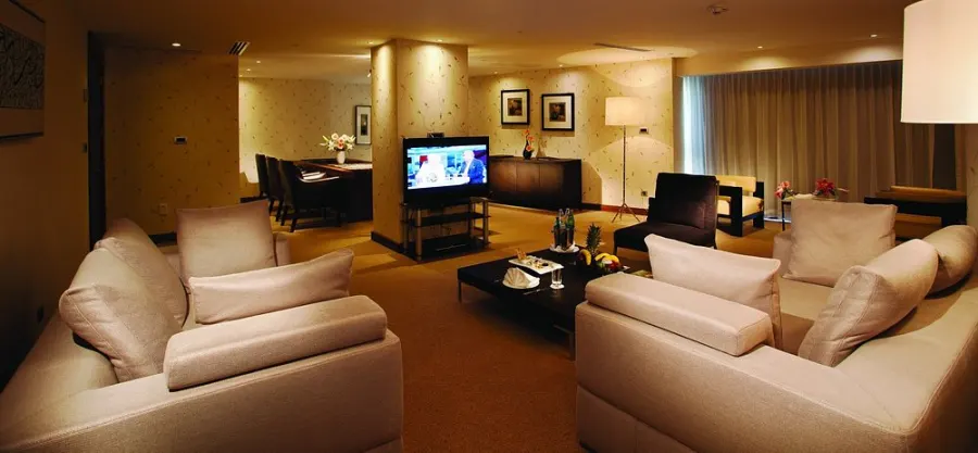 Crown Plaza Hotel Istanbul Harbiye - Fotoğraf 5