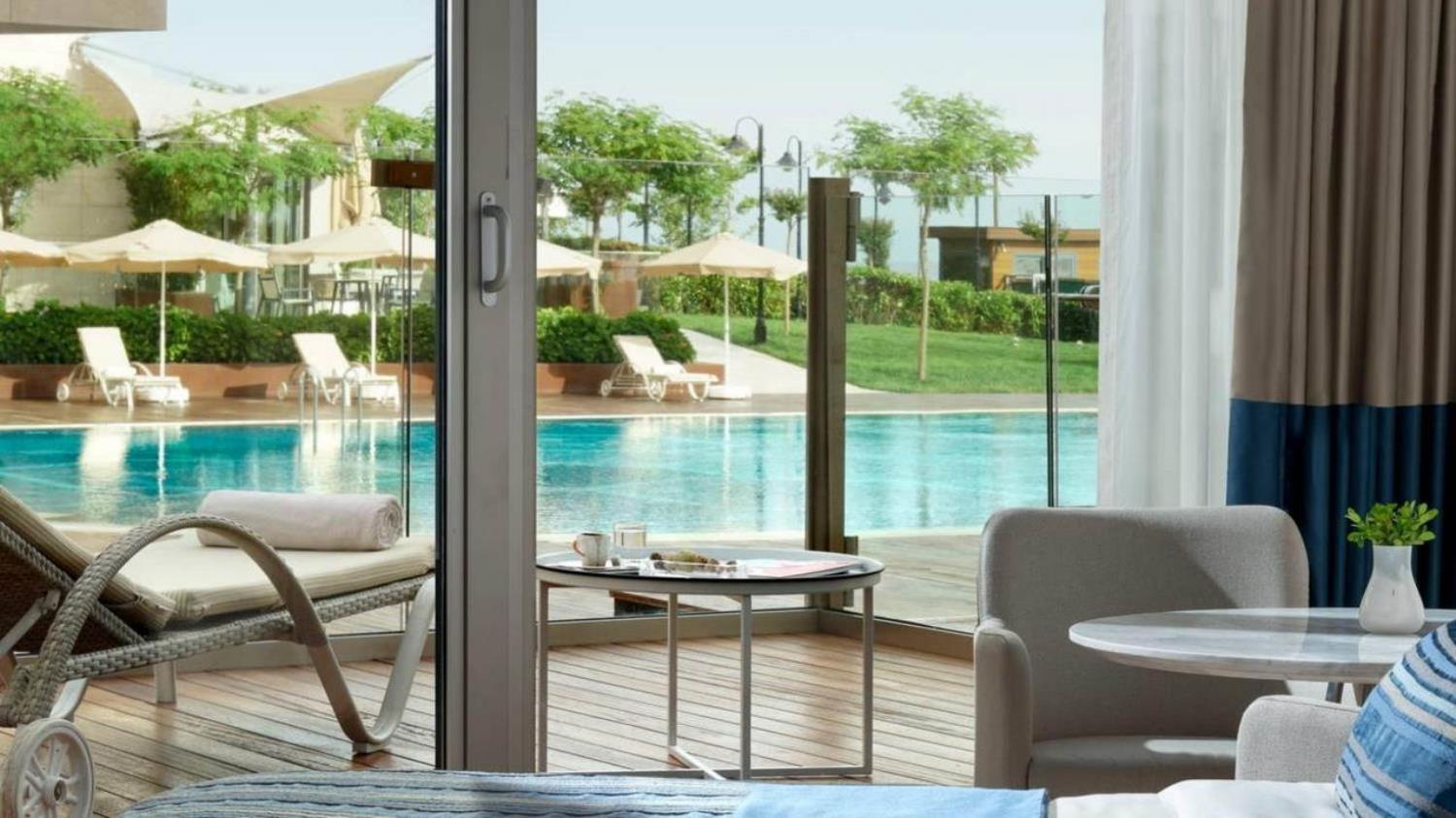 Crown Plaza Istanbul Florya - Photo 8