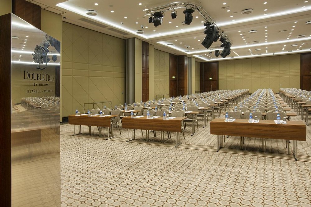 DoubleTree by Hilton Istanbul Avcılar - Photo 4