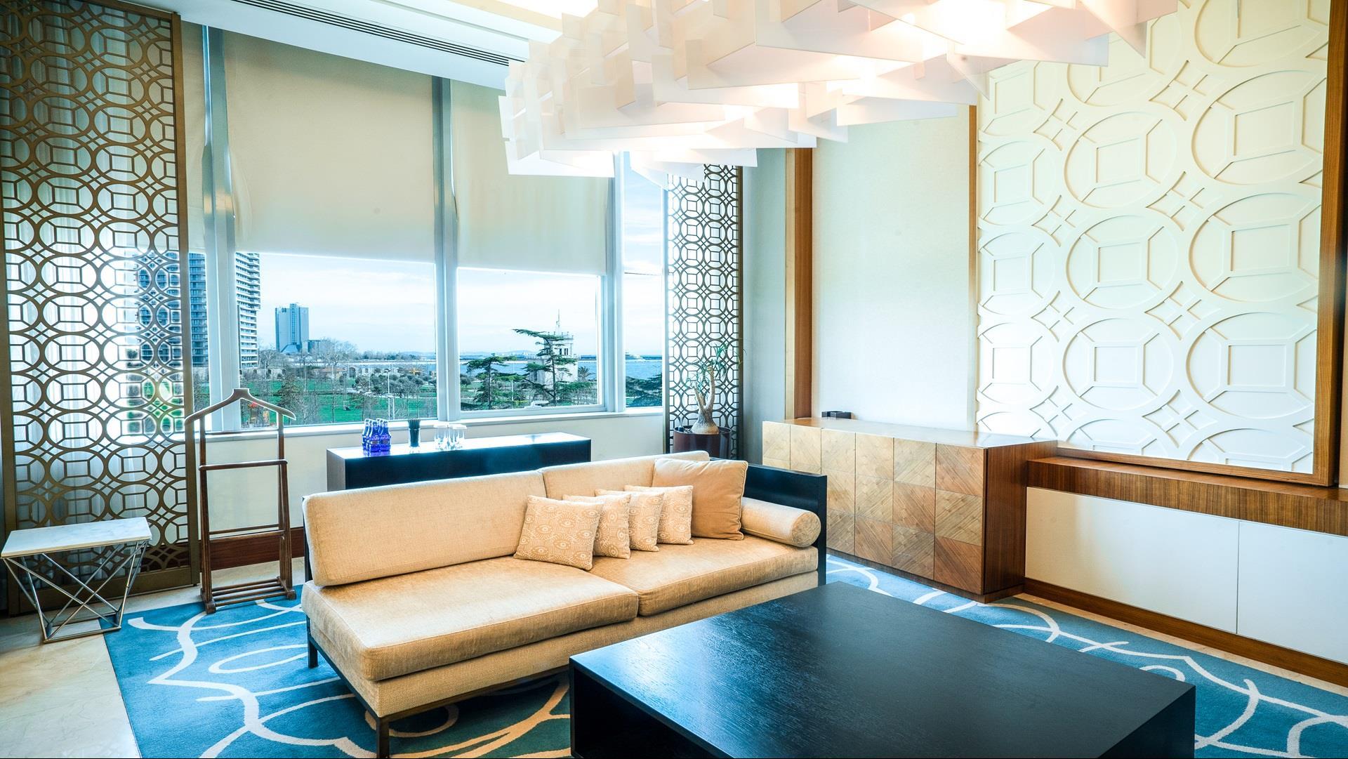 The Residence - Study