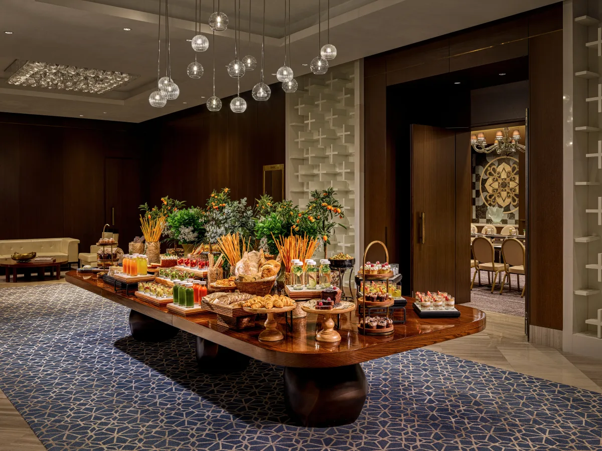 Melisa - foyer, Raffles Istanbul