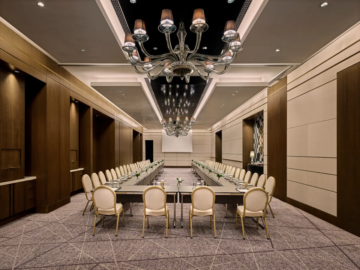 Mimoza - U-shape layout, Raffles Istanbul